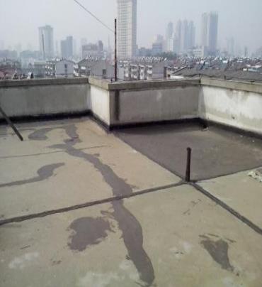 古县漏水维修 楼顶漏水是什么原因，楼顶漏水维修方法是什么?